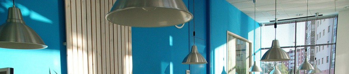 店舗内装の裏側：成功を左右する見えないデザインの法則